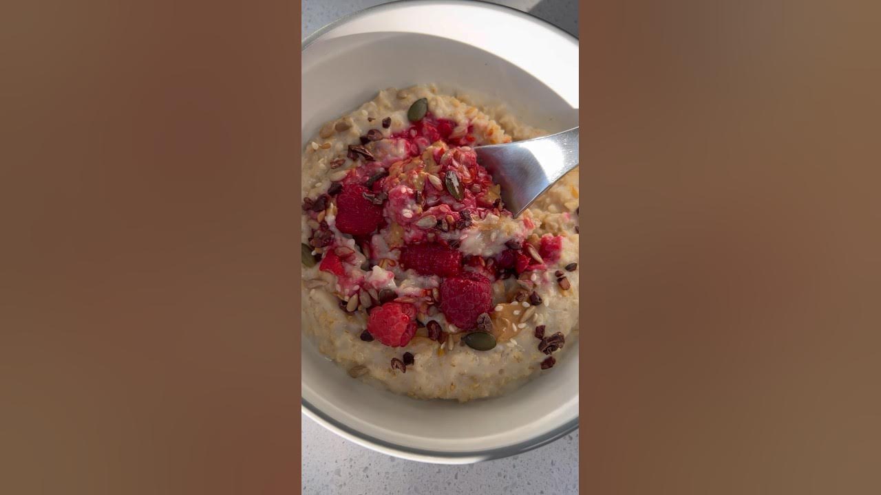 Raspberry And Peanut Butter Porridge High Protein Breakfast For raspberry-and-peanut-butter-porridge-high-protein-breakfast-for