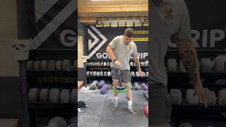 Are reverse hub curls the new secret training technique 👀 #hublifting #godsofgrip