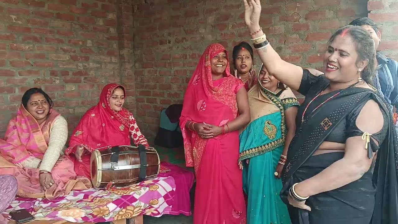 🌹चुटकुला नाच 🌷 गाड़ी वनवा 🌹बदल लै गय 🌷मोर ननदी🌹🌷💐