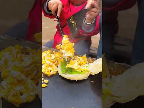 Chinese burger Grandfather and grandson cook together