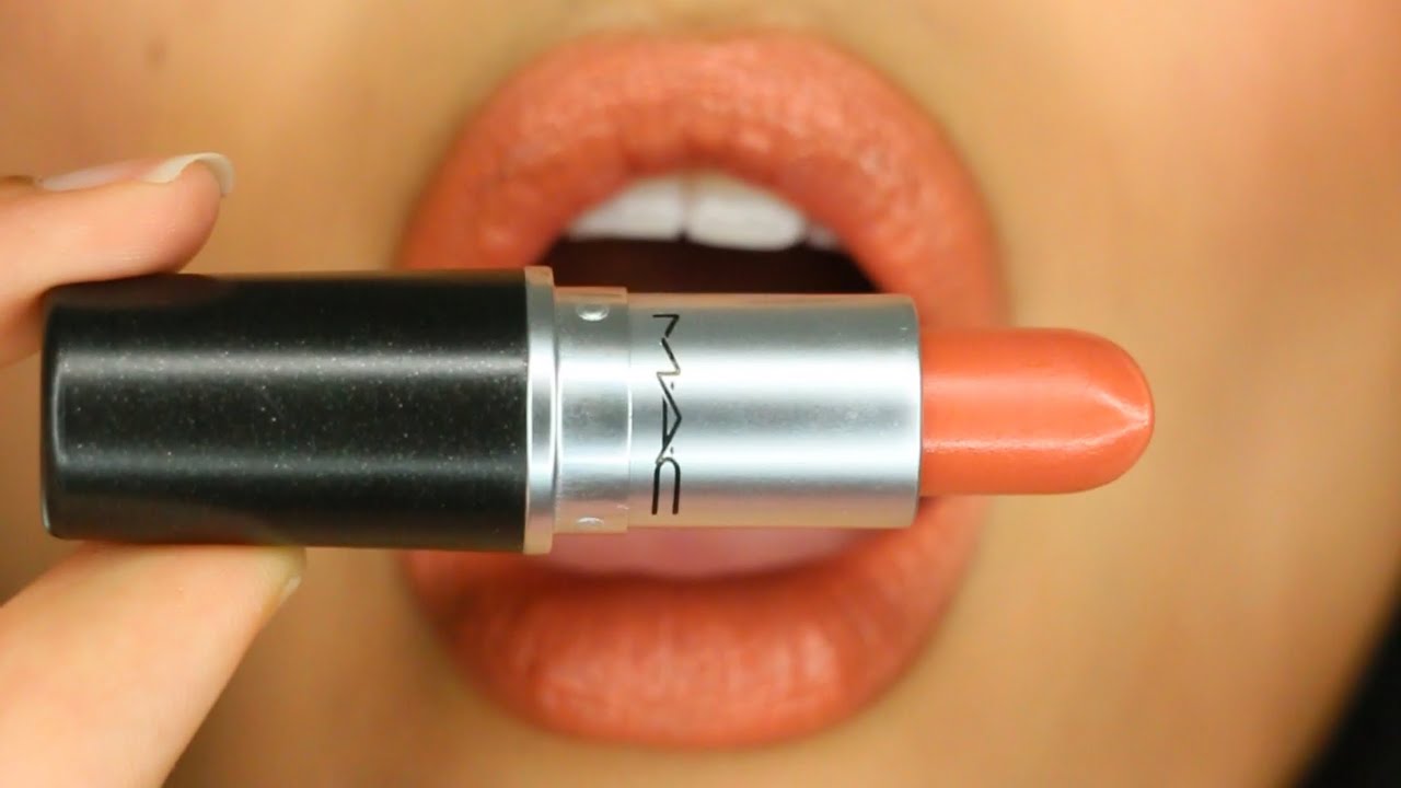 mac uncontrollable lipstick
