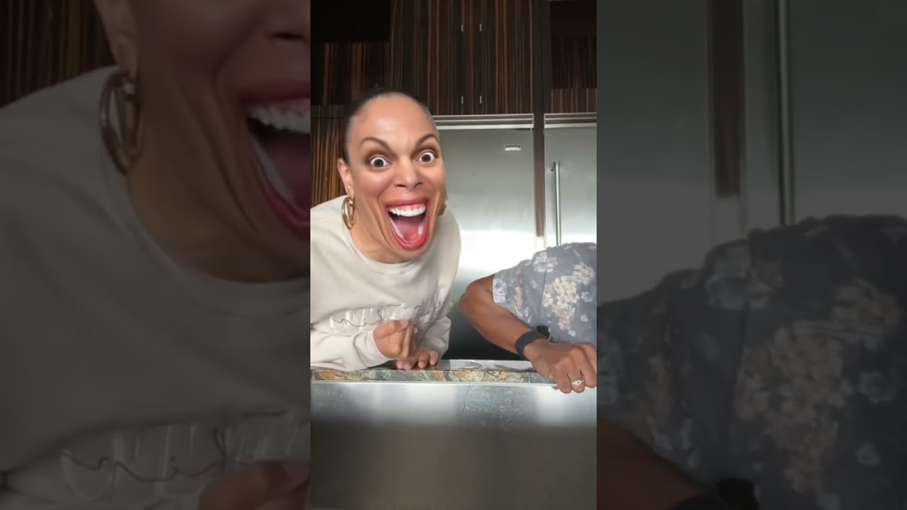 一家人的换脸反应