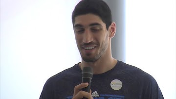 Enes Kanter gets fishy  (2015-10-20)