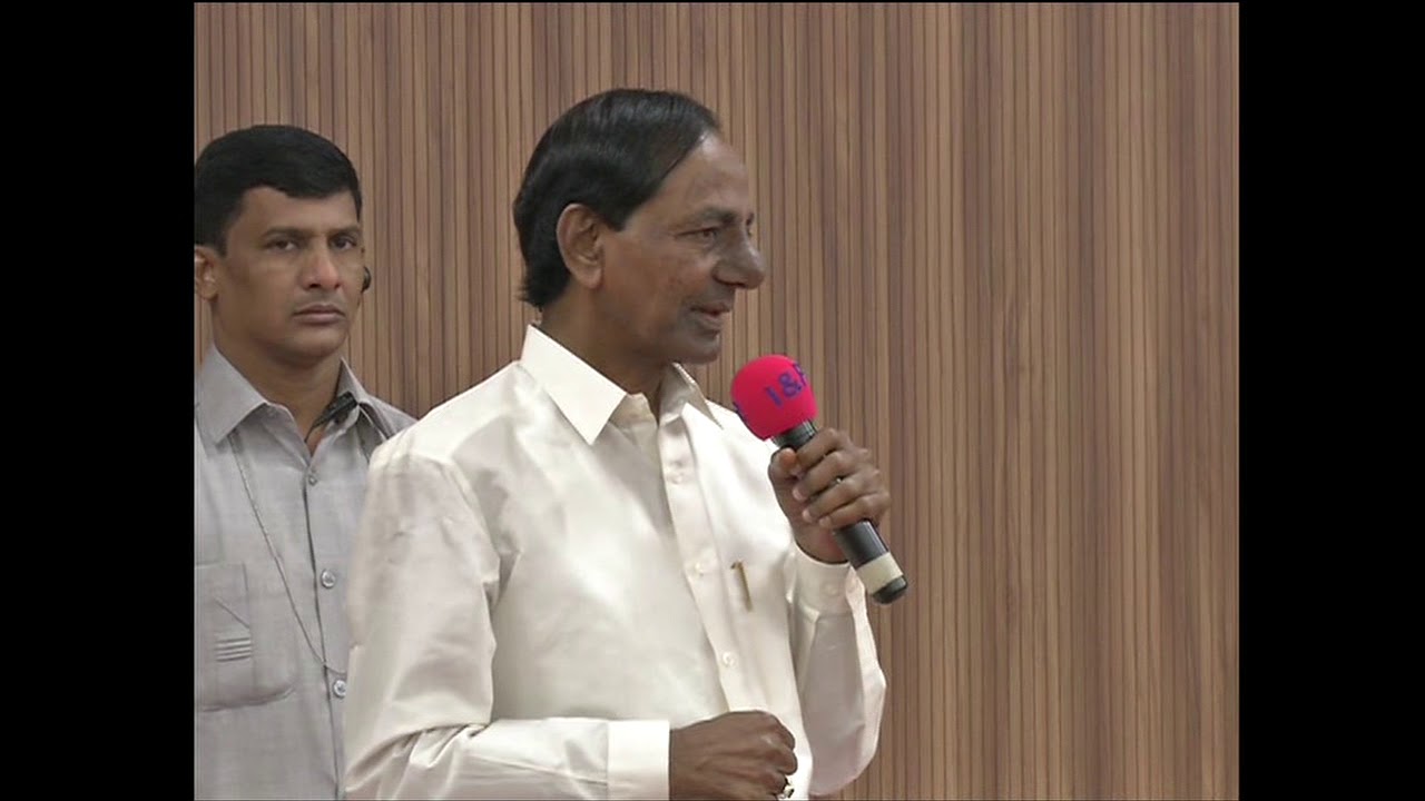 telangana cm kcr praises nizam king and his greatness