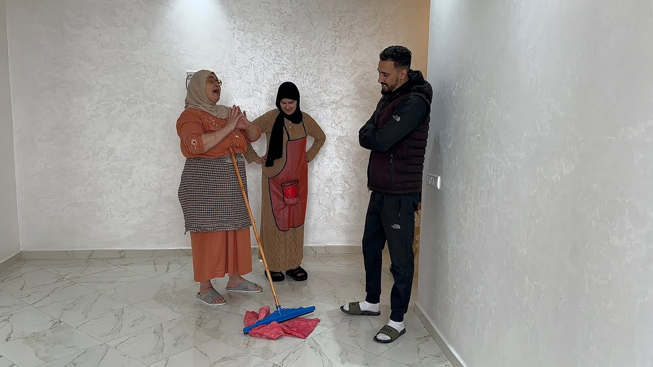 بكاء 😭فرح امي سامية مشينا لدار ختي سامية كولشي تيبكي😭