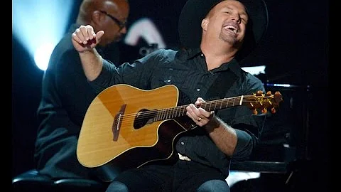 Garth Brooks - Teresa Shaw Talks About - Her And G...