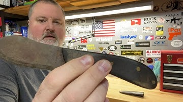 Cleaning up and Sharpening a rusty fixed blade 