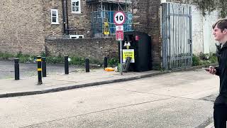 LONDON FOR FIVE MINUTES. BIN LADY 😂😂😂#toughtimes #londonlife#lifeistough#