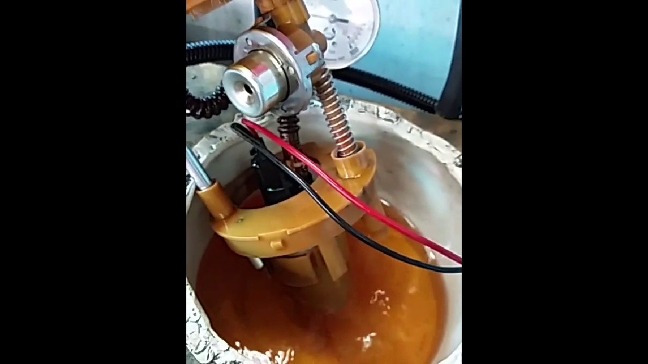 Prueba de bomba o pila de gasolina y retorno