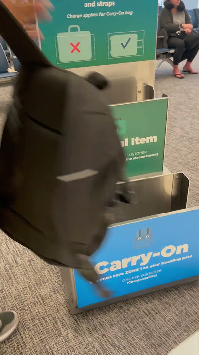 How Airlines check cabin bag size ?? #shorts #airport #aviation