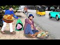      secretly giving food to beggar hindi kahaniya  moral stories in hindi