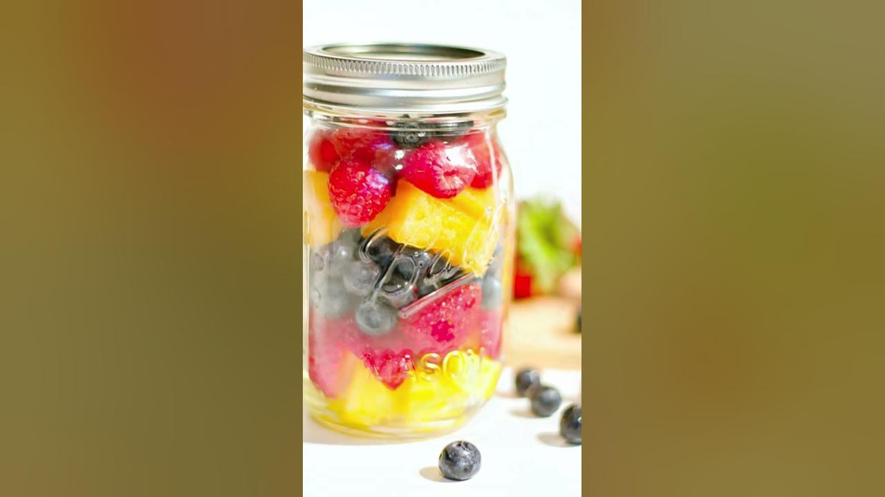 How to Store Fruit in Mason Jars 