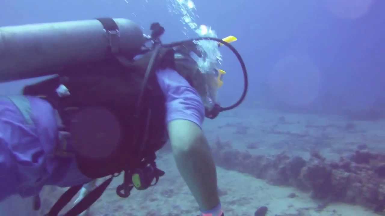Scuba diving on the C56 Wreck 'Juan Escutia', Puerto Morelos, Mexico
