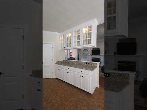 1057 Hillwell Road, Chesapeake, VA home video tour
