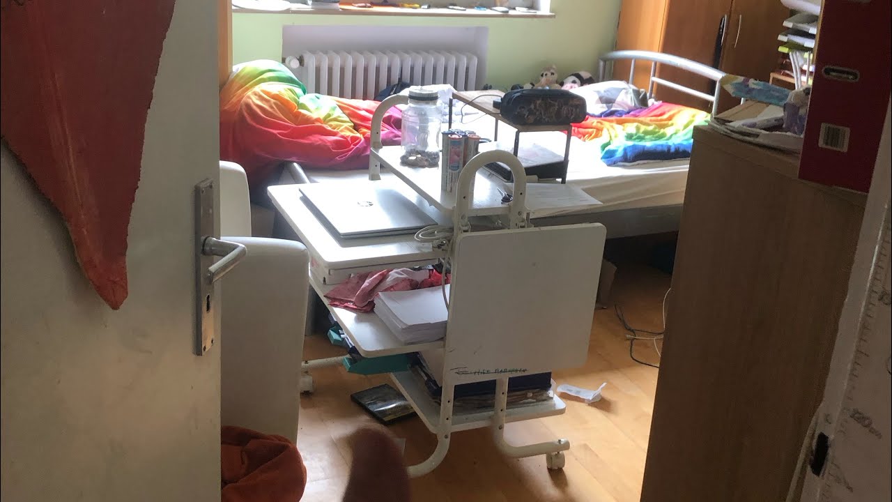 Rundgang 1 Mein Altes Zimmer mit Veränderung￼