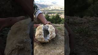 TREASURES ENCLOSED IN ROCKS  / Opening  a rocks crystal  / كنوز وسط صخور /كنوز ودفائن