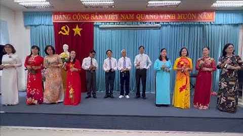 Video Hành Khúc Người đưa đò