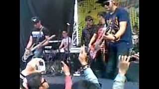 FIVE MINUTES - SELALU MENUNGGUMU @GENFEST 2012