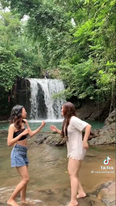 viral tiktok intan aninda air terjun