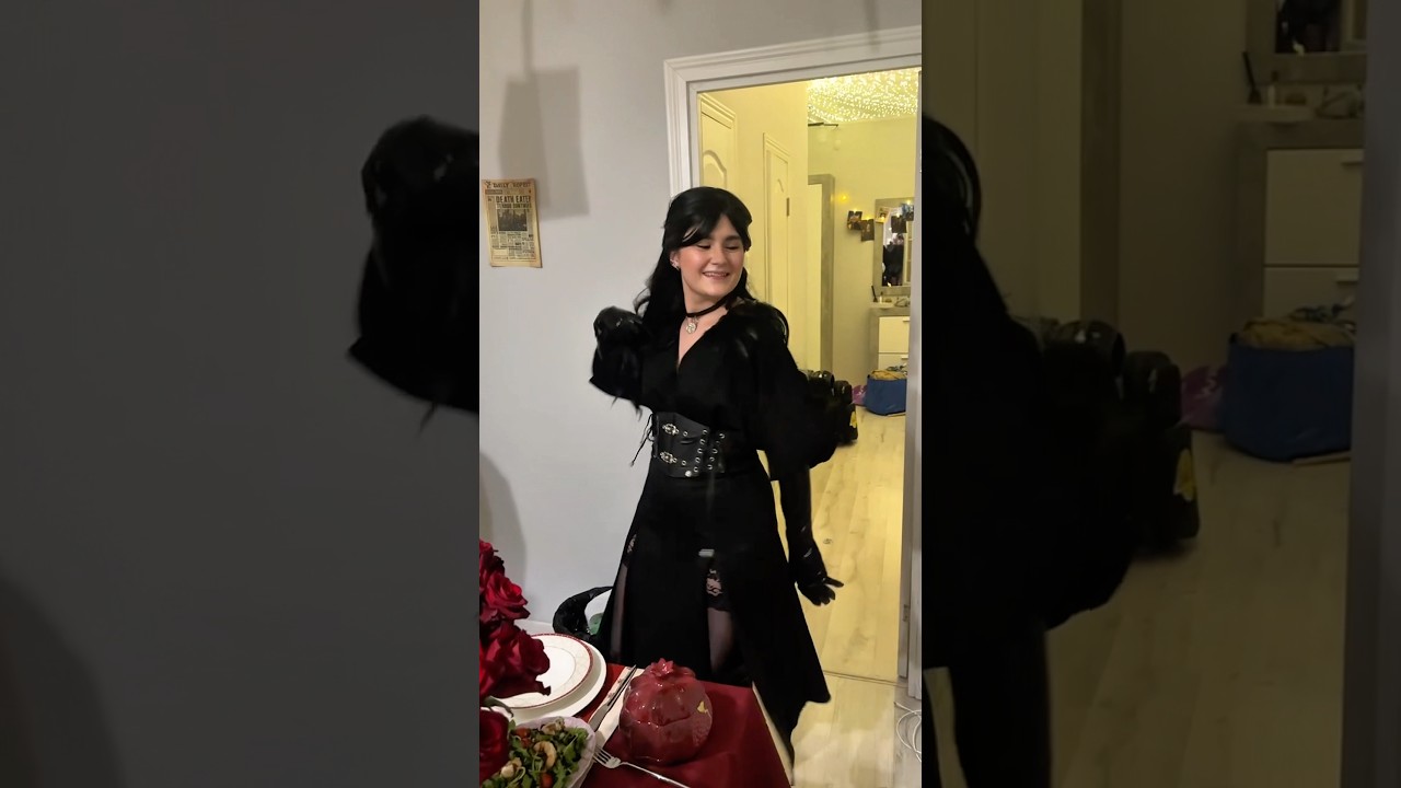 Прошел уже месяц и я только щас смонтировала видос с нашими образами😂 