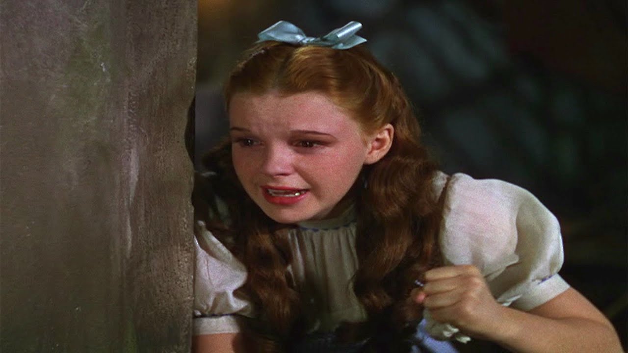 The Wizard Of Oz: Dorothy At The Witch's Castle (1939) - YouTube
