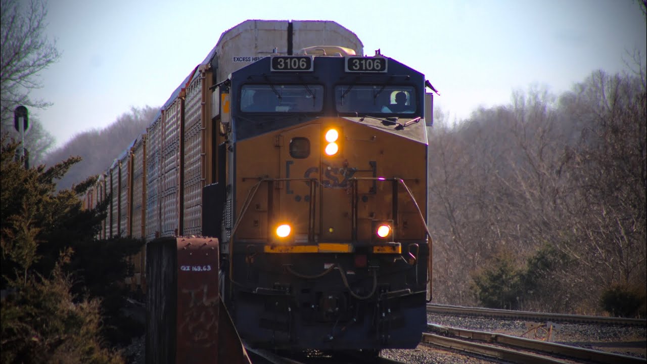 CSX M275 FLYS through CP 163 with friendly crew!