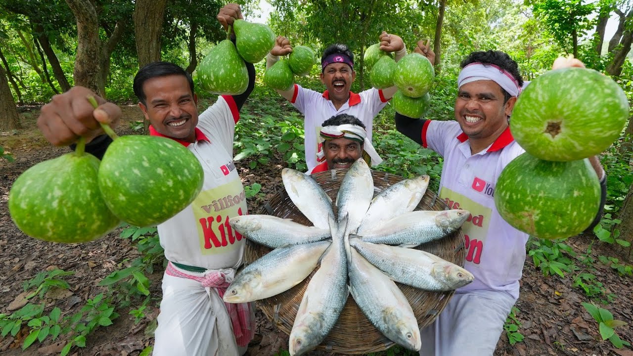 Special Bengali Sorshe Ilish recipe | Hilsha Fish curry | Ilish mach ranna | villfood Kitchen