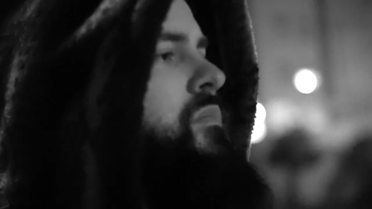 Obejrzyj Sowl - Sin Estribillo (Videoclip oficial) w YouTube Obejrzyj Sowl - Sin Estribillo (Videoclip oficial) w YouTube