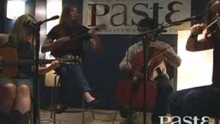 Basia Bulat - &quot;The Pilgriming Vine&quot;