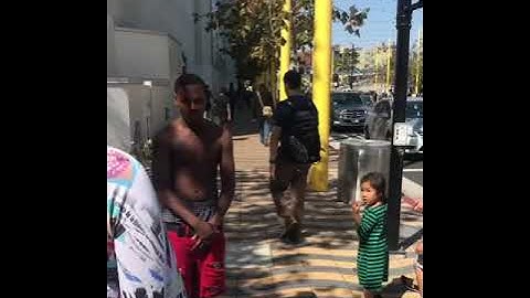 Net banger caught lacking by 107 hoover🍊gang members for dissing they set on the net😳