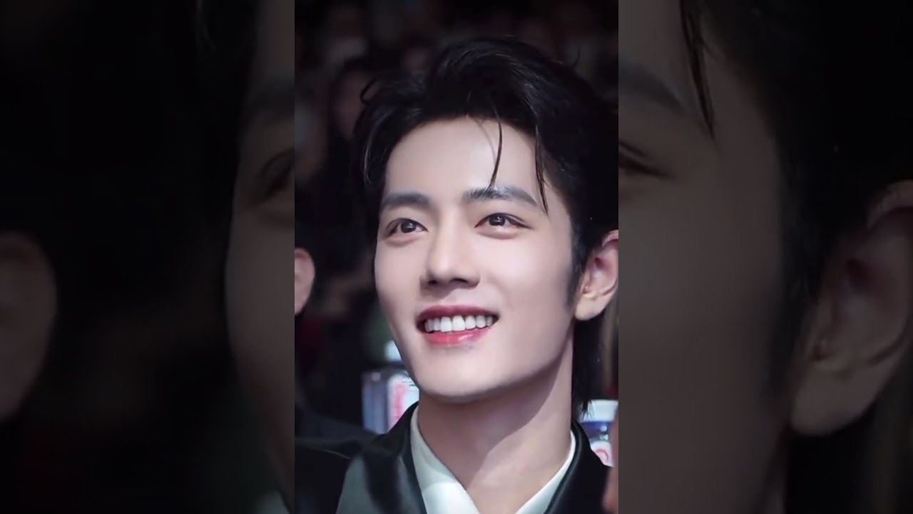 最爱的战战💕💕 #肖战- YouTube