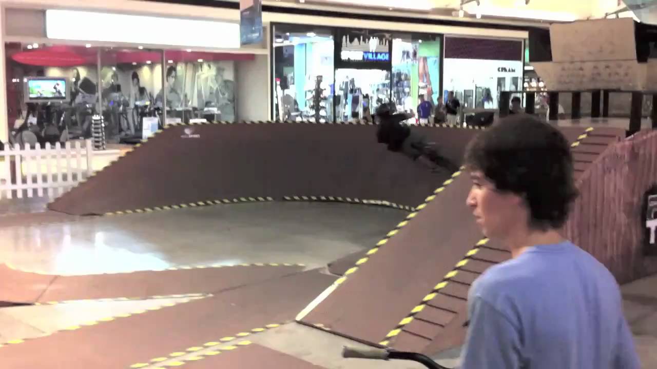 Montenbaik Alejandro Amigo Pump Track.mov