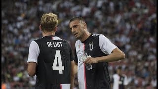 Juventuslu Taraftarlar Isyan Bayrağını Çektimerih Demiral...