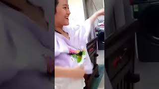 Bocil Di Belikan Baju Baru Langsung Pakai