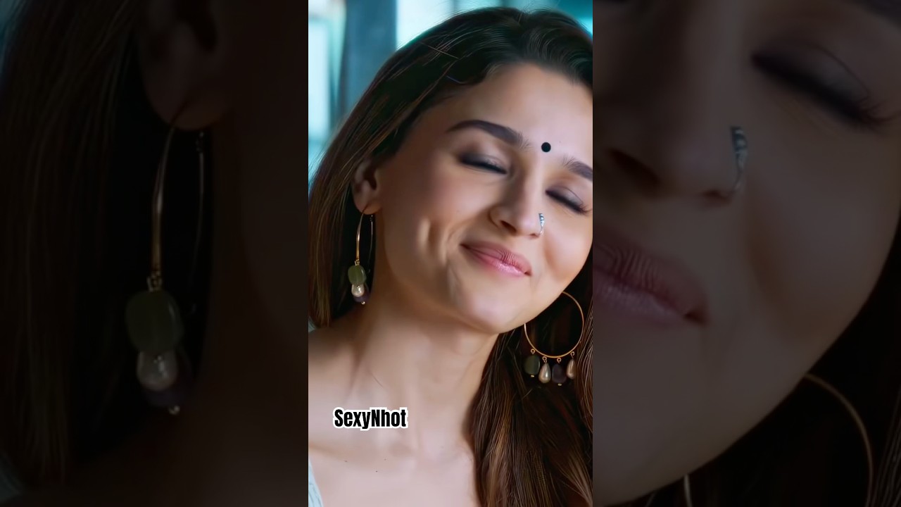 Alia Bhatt Hot Look 😍 | Glamorous & Bold Diva 