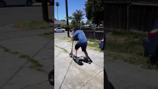 Razor E300 Electric scooter