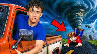 Hunting World’s CRAZIEST TORNADO in Roblox!