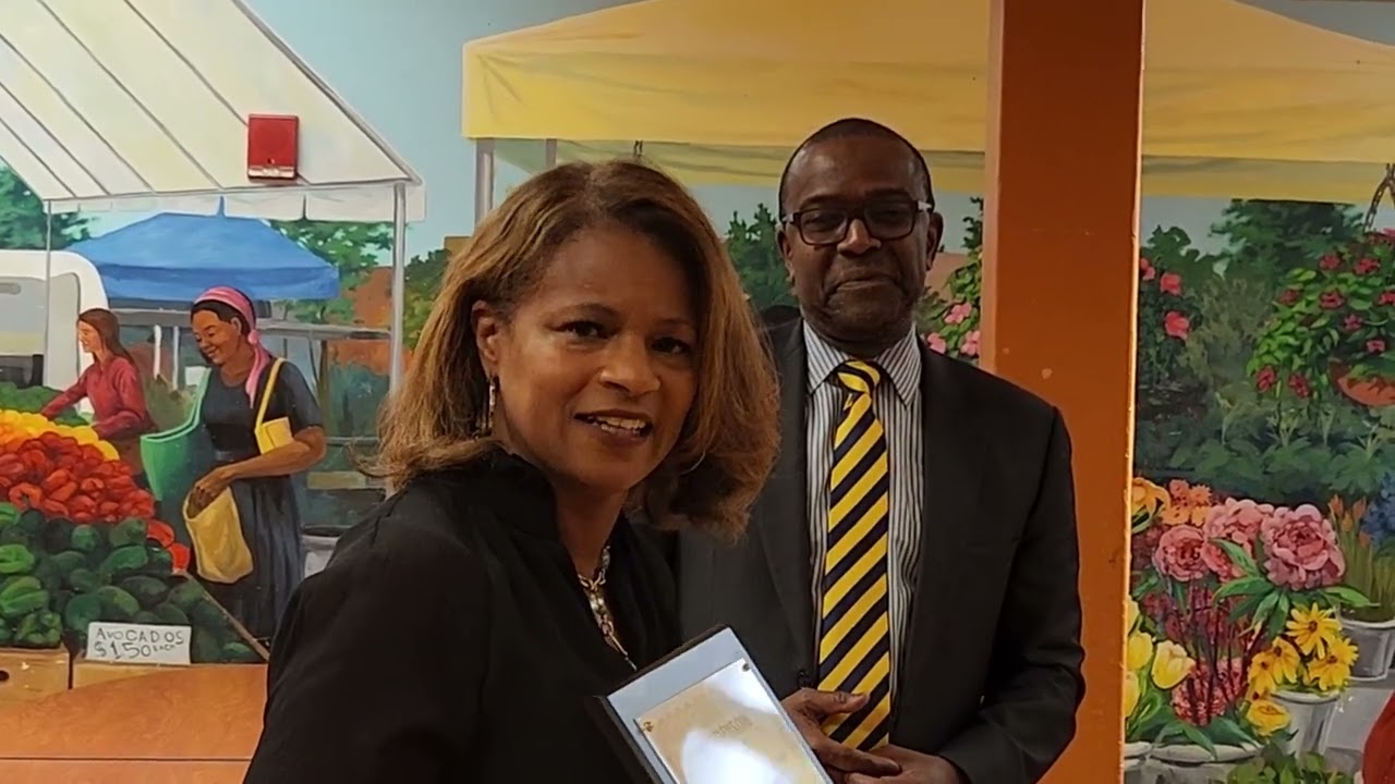 Tracey Avent Recognized with Joe Manns Black Wall Street Award