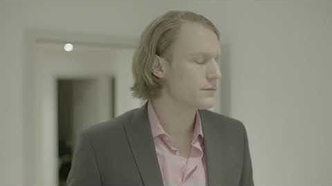 English File Beginner Fourth Edition 12A STRANGERS ON A TRAIN PART 5