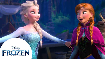 Elsa and Anna Celebrate SUMMER in Arendelle | Frozen