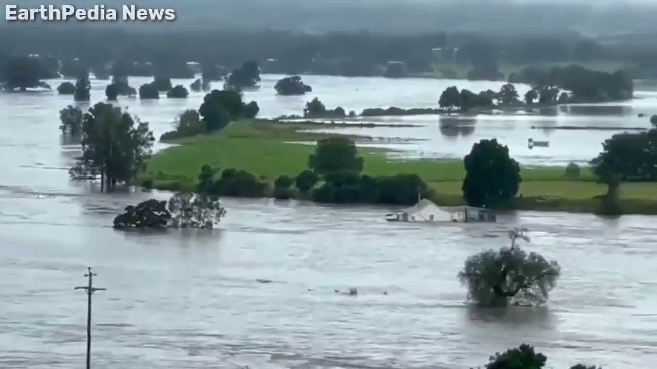 EarthPedia News Flooding at Tamborine mountain Queensland Australia