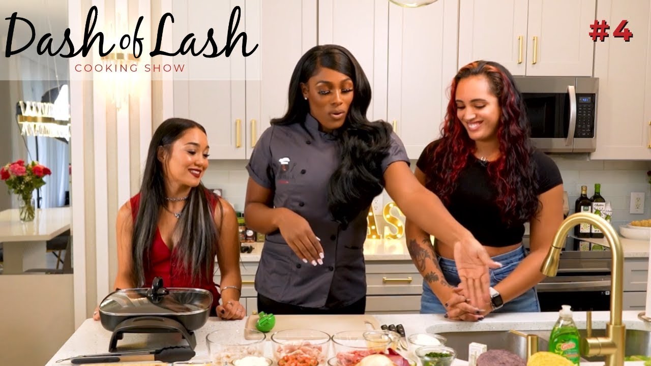 Taco Wars: GM Ava vs. Roxanne Perez, they swap the ring for the kitchen