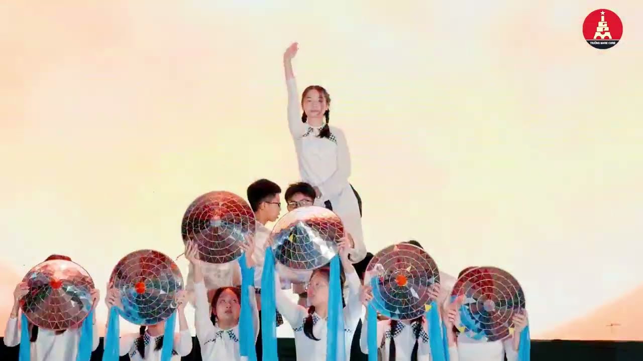 VIỆT NAM VƯƠN MÌNH - 9P5