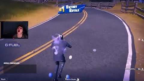 Just Mongraal Saying I LIKE TO BUNNY HOP!!!!!!!!