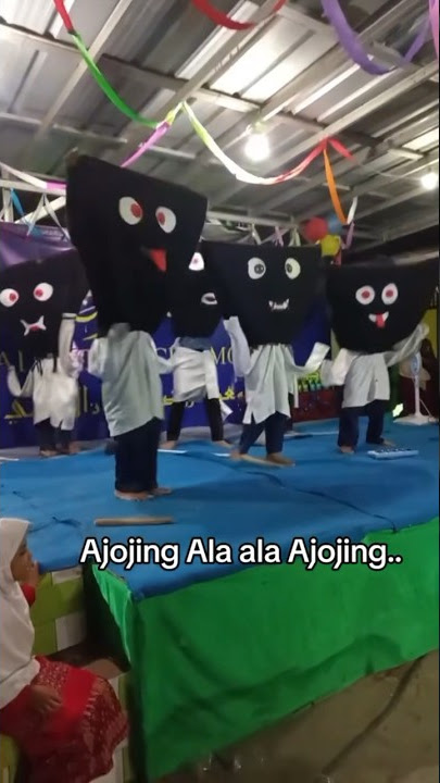 Joged Sarung Ajojing Lucu, kreatif banget para santri. #icebreaking #kreatif #santrikreatif
