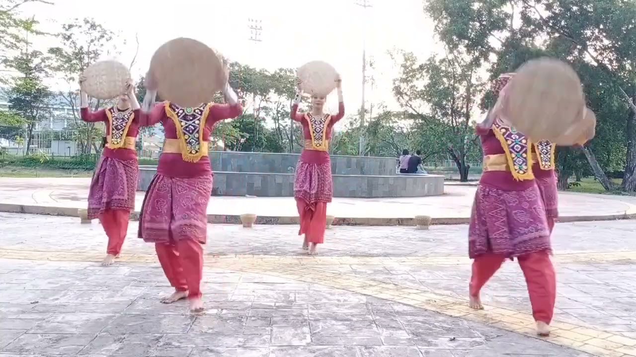 Tari Kreasi Ngetam Sumatera Selatan