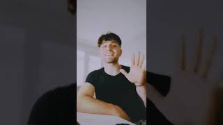 Burak Bulut & Kurtuluş Kuş - Baba Yak Hadi Bir Sigara Daha. Resimi