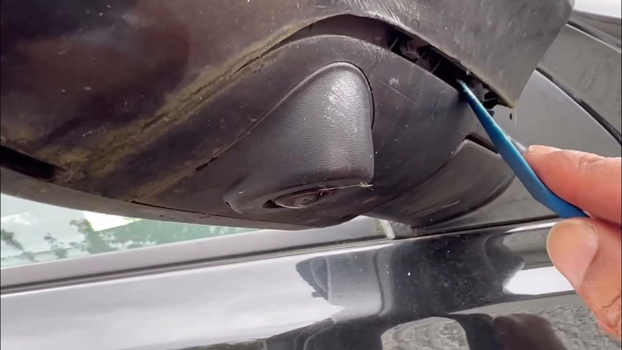 5. Замена правого зеркала заднего вида - Nissan Qashqai (1G), 2 л, 2007 года сво