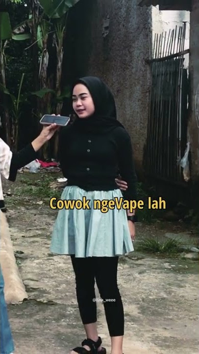 Rokok sama vape lebih bahaya mana ya guys ? #viral #ngakak #tiktok #rokok