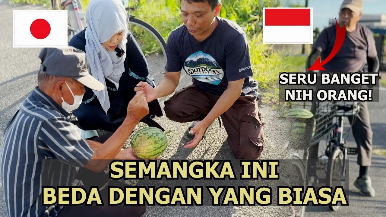 TIBA2 DATANG ORANG HAMPIRI KAMI KETIKA MAKAN SEMANGKA DI JALANAN